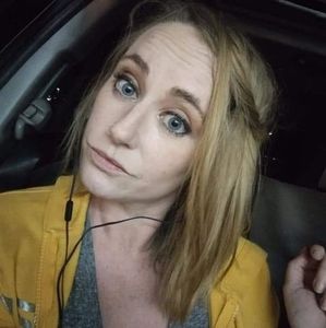 Meet your Posher, Aundra